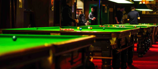 Déplacer une table de billard
